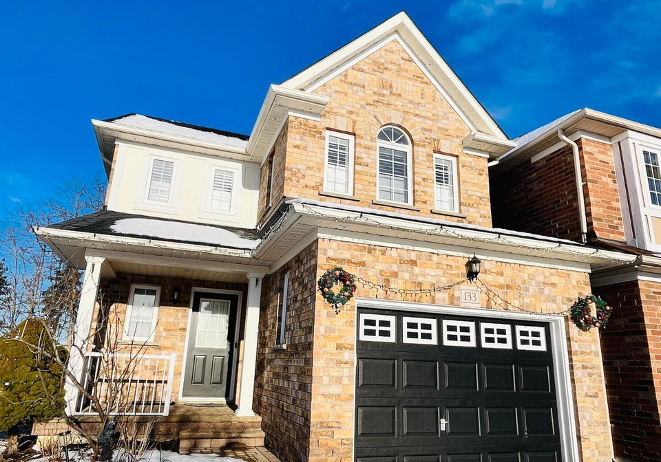 133-lady-may-drive-oshawa-ontario-e12895526