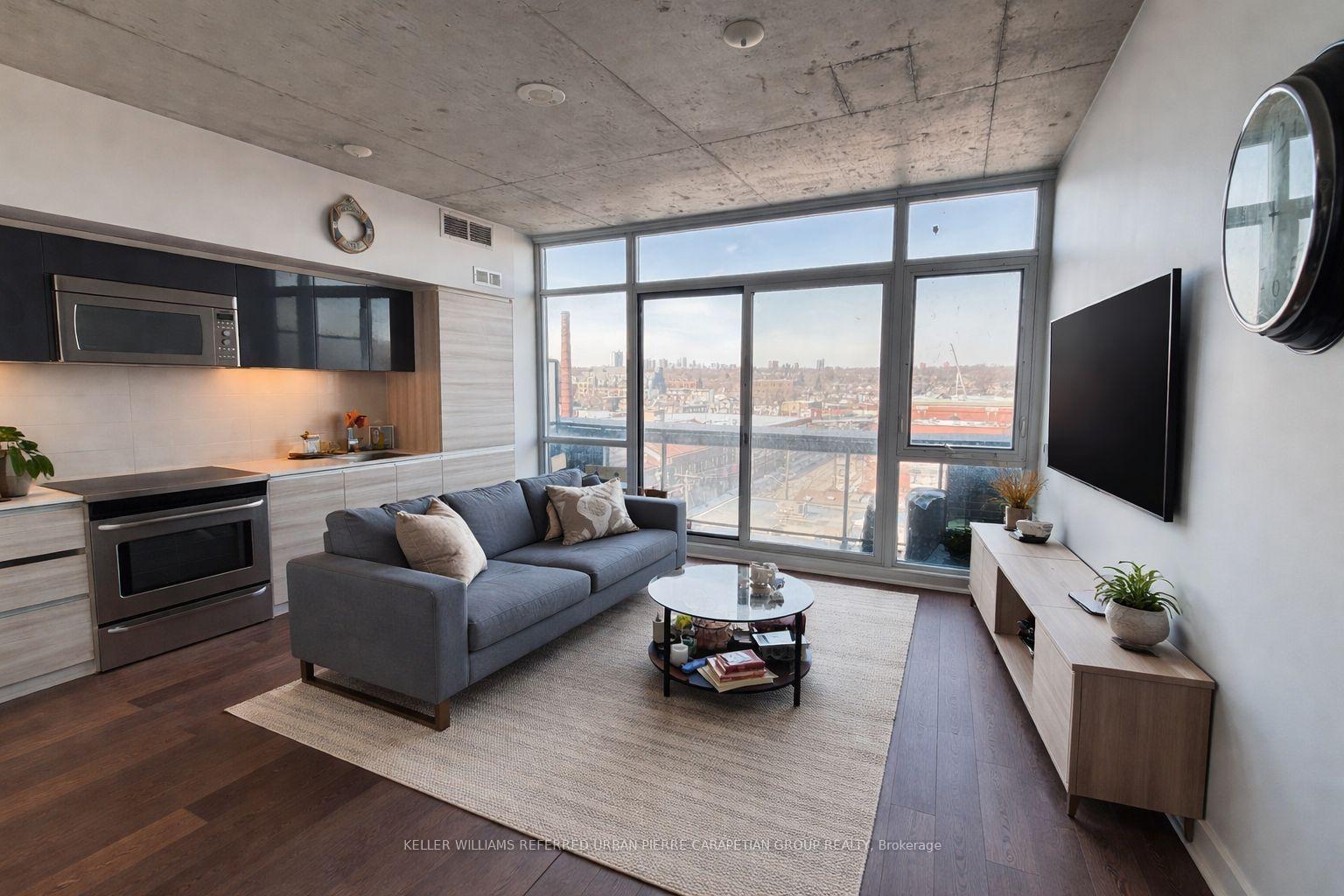 1190-dundas-street-toronto-ontario-e12895628