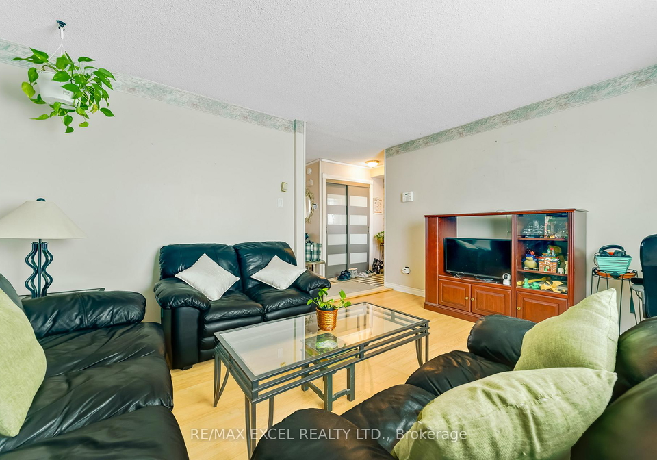 93-bradstone-square-scarborough-ontario-e12895640