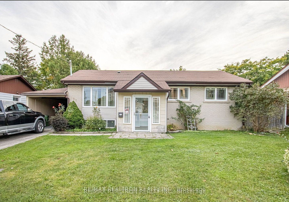102-castle-hill-drive-scarborough-ontario-e12896386
