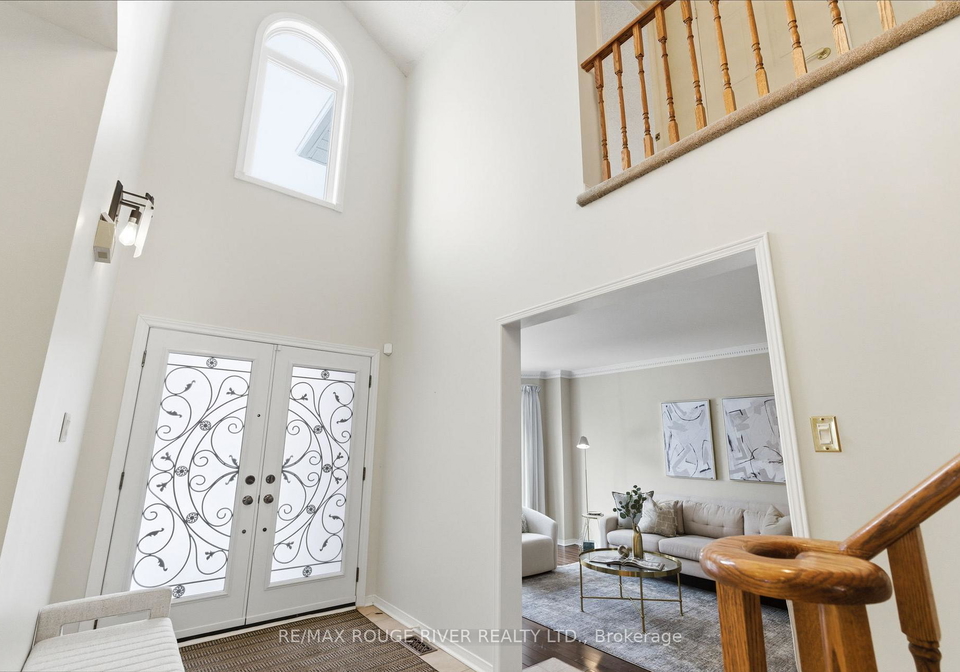 25-glencedar-crescent-whitby-ontario-e12896436