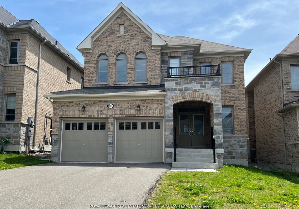 1915-douglas-langtree-drive-oshawa-ontario-e12896730