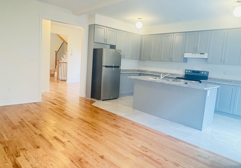 2506-athena-path-pickering-ontario-e12896860
