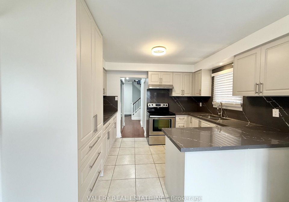 94-reed-drive-ajax-ontario-e12897422