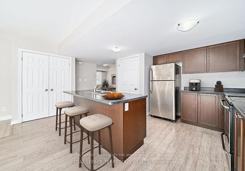 140-mary-street-n-oshawa-ontario-e12897562