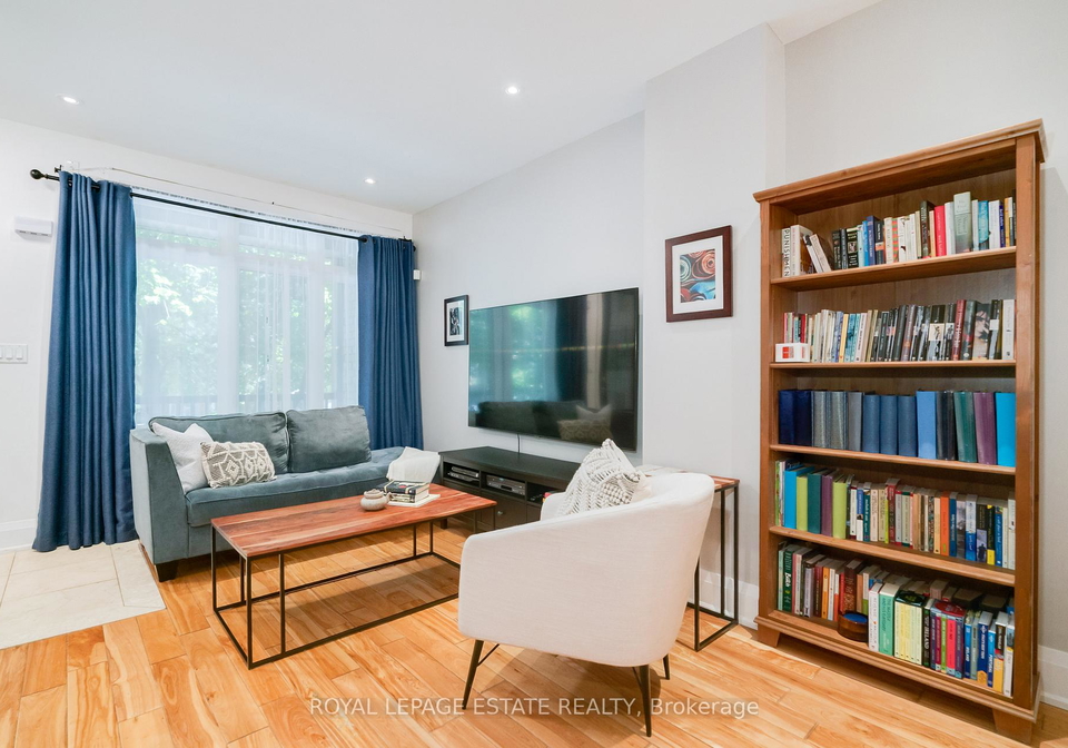 18-bastedo-avenue-toronto-ontario-e12898404