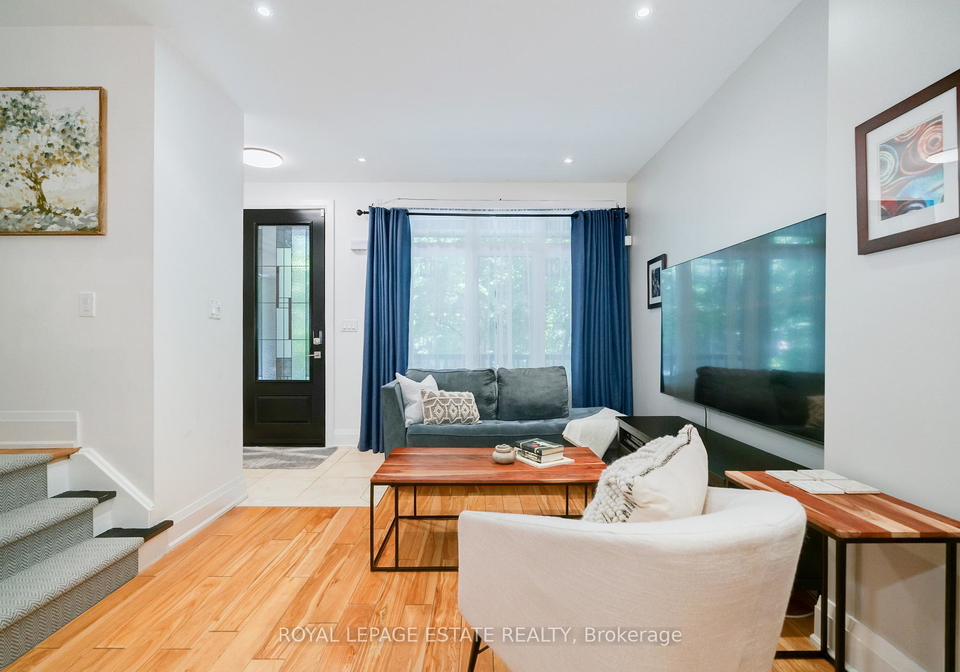 18-bastedo-avenue-toronto-ontario-e12898404