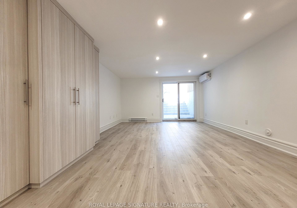 18-coxwell-avenue-toronto-ontario-e12898484