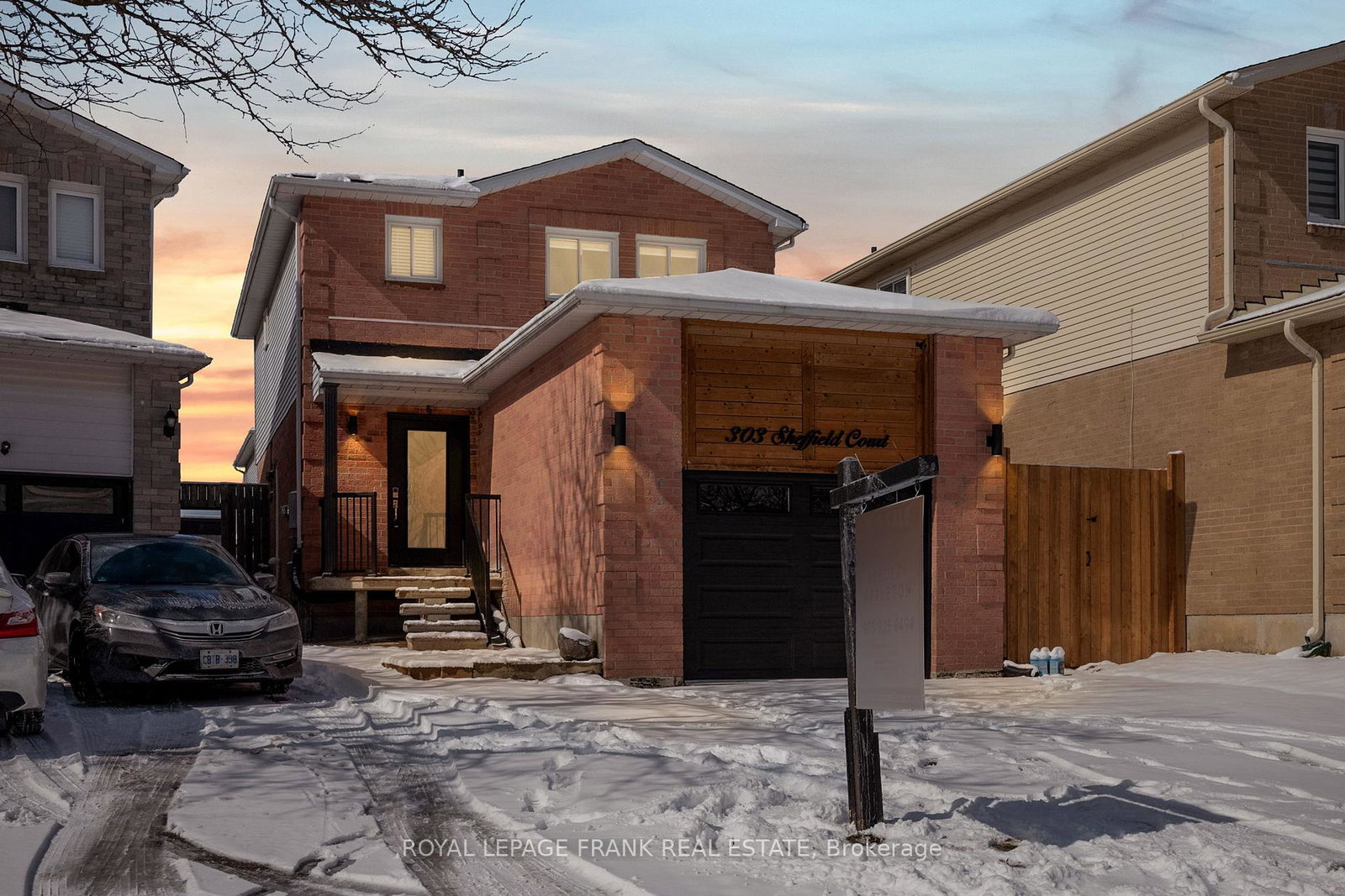 303-sheffield-court-oshawa-ontario-e12898712