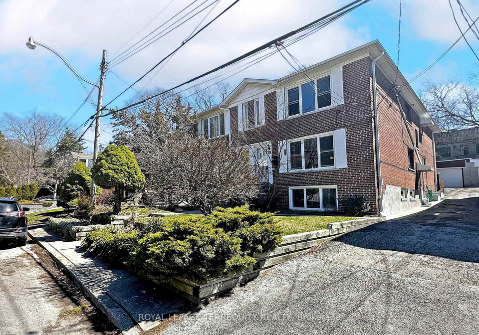 29-love-crescent-toronto-ontario-e12899234