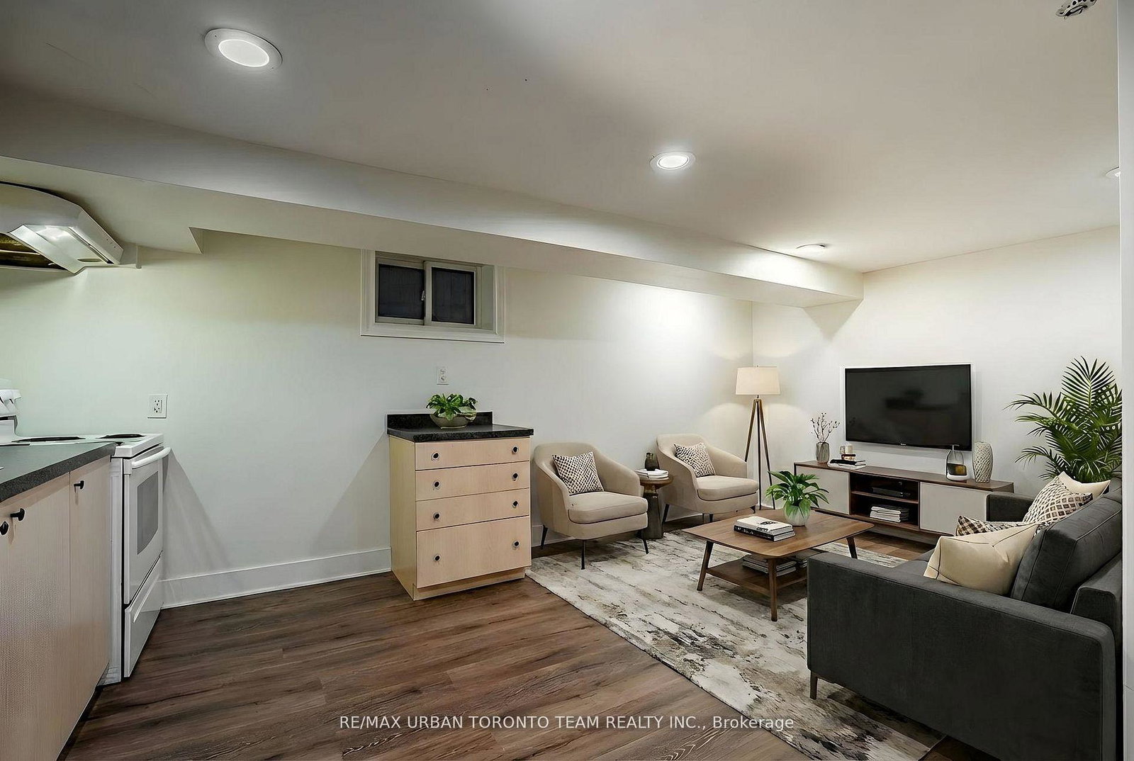1277-broadview-avenue-east-york-ontario-e12899834