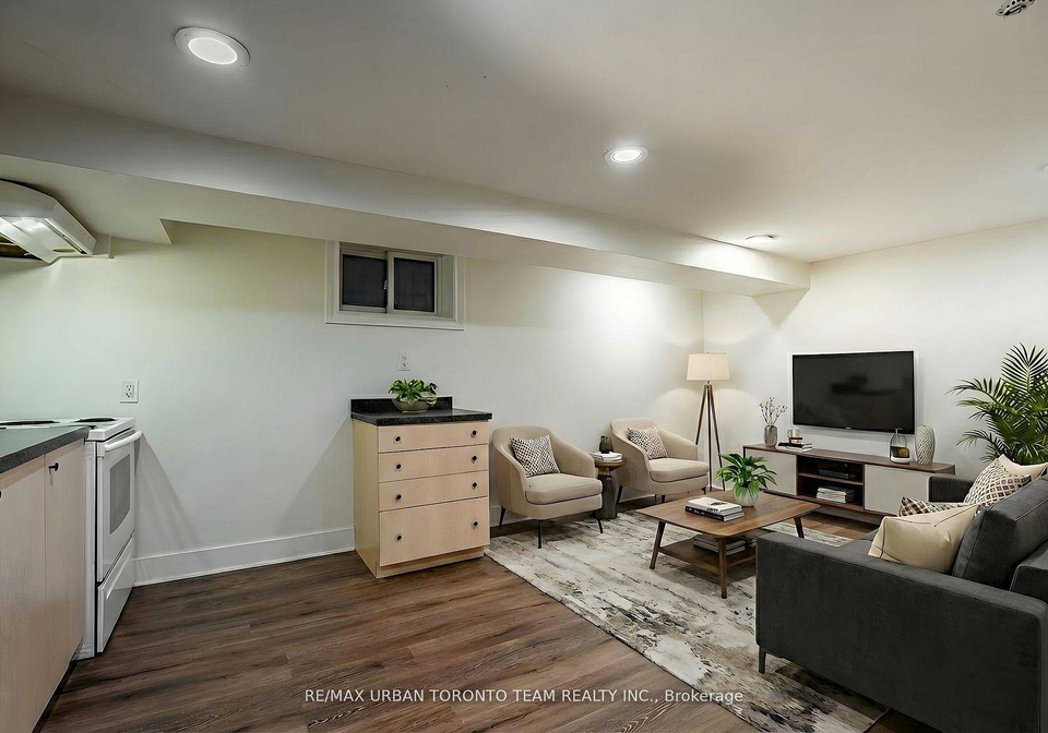 1277-broadview-avenue-east-york-ontario-e12899834