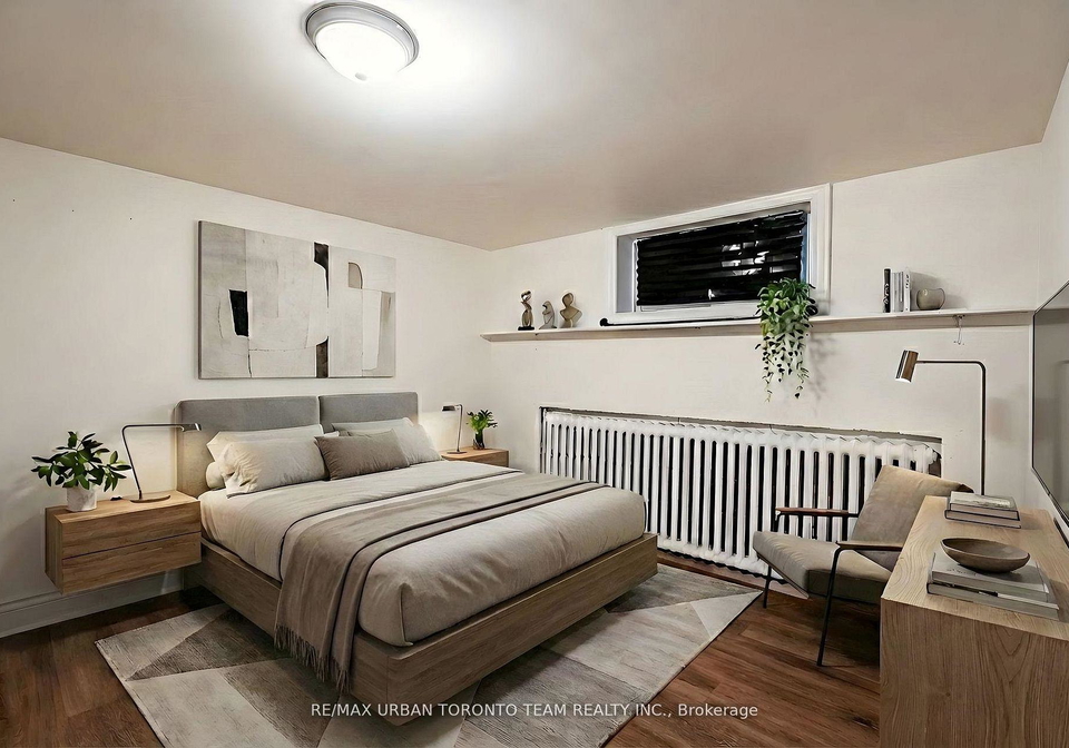 1277-broadview-avenue-east-york-ontario-e12899834