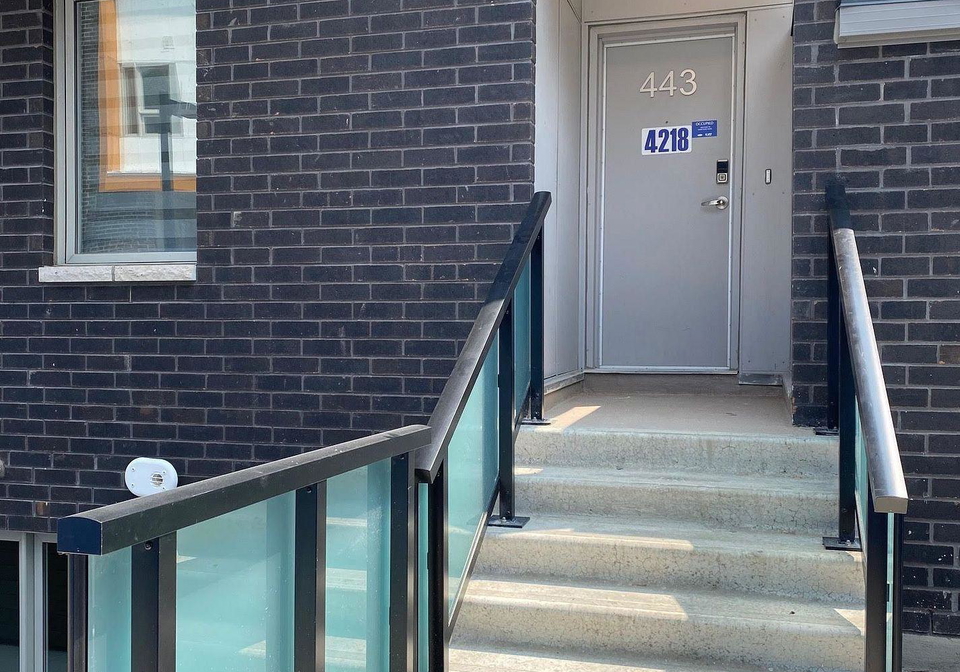2789-eglinton-east-avenue-scarborough-ontario-e12899912