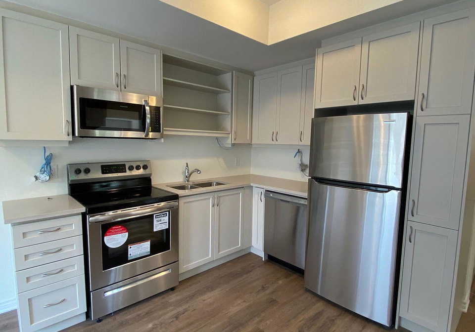 2789-eglinton-east-avenue-scarborough-ontario-e12899912