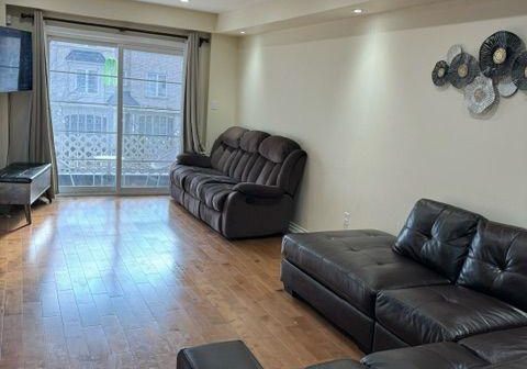 4-burnsborough-street-ajax-ontario-e12900228