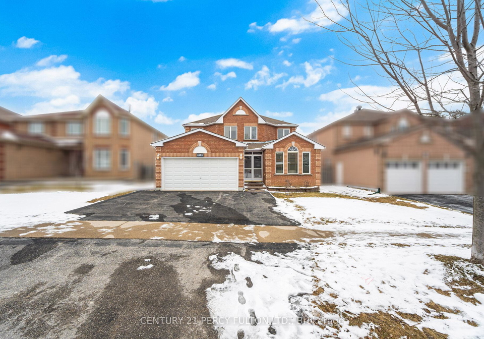 1581-oakburn-street-pickering-ontario-e12900912