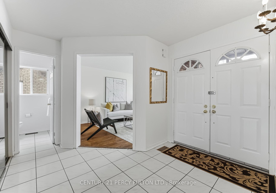 1581-oakburn-street-pickering-ontario-e12900912