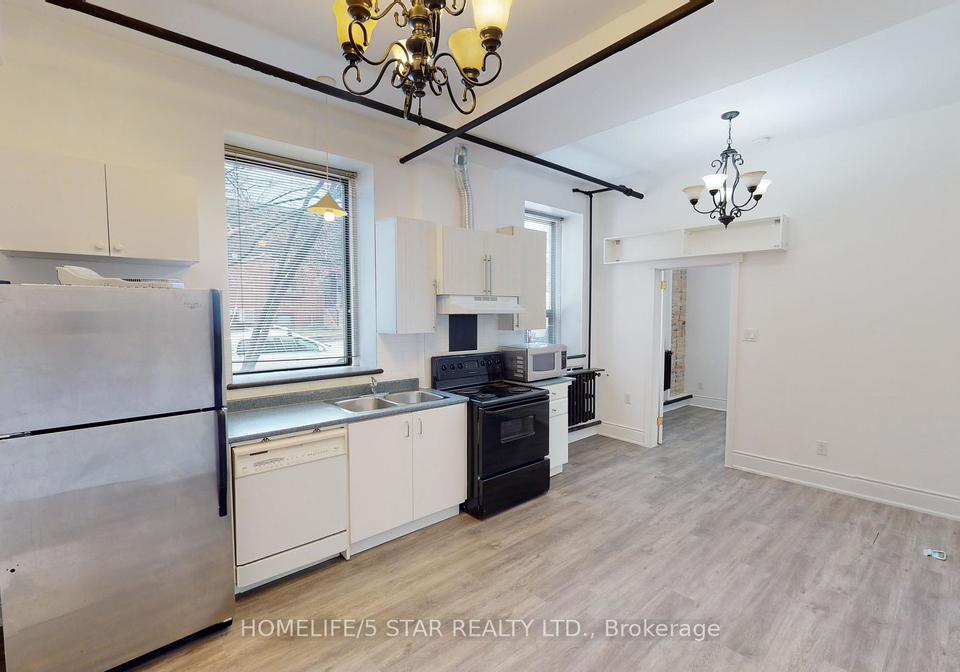 1152-gerrard-street-e-toronto-ontario-e12900926