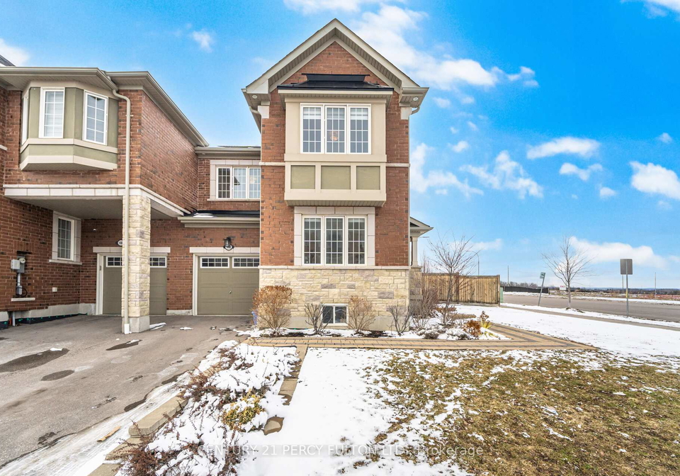 1082-belcourt-street-pickering-ontario-e12901052