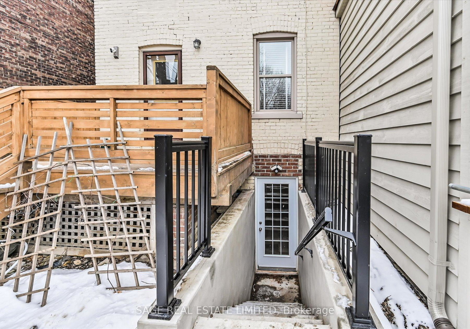 91-hogarth-avenue-toronto-ontario-e12901594