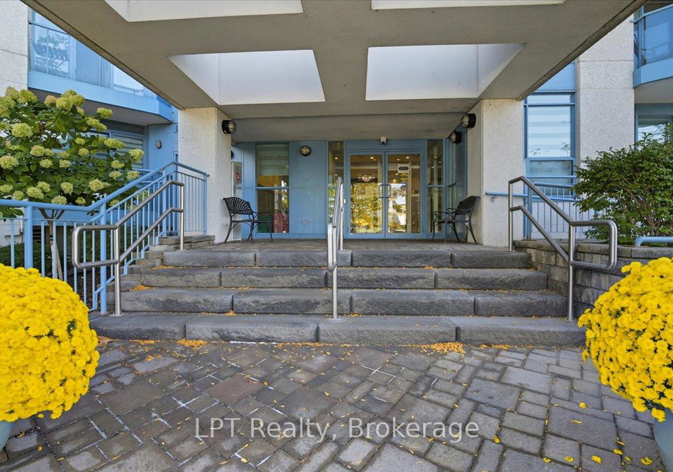 340-w-watson-street-w-whitby-ontario-e12901708