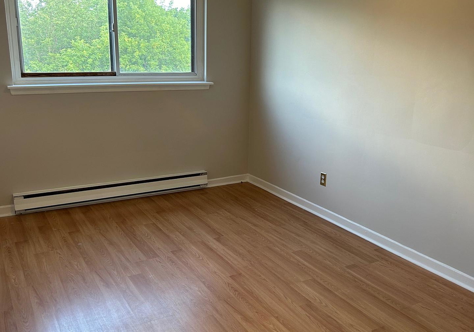 6077-kingston-road-scarborough-ontario-e12902080