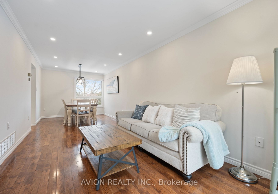 1608-dellbrook-avenue-pickering-ontario-e12902188