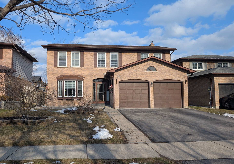 99-robinson-crescent-whitby-ontario-e12903126