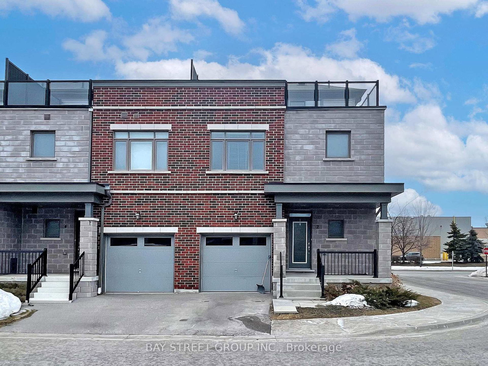 2-longshore-way-whitby-ontario-e12903816