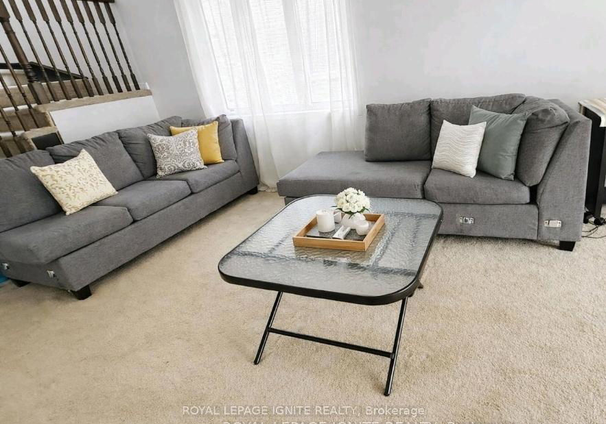 9-bazin-road-ajax-ontario-e12904202