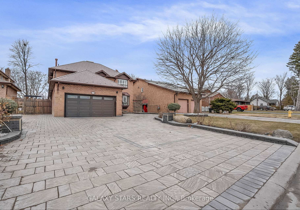 642-sheppard-avenue-pickering-ontario-e12904720
