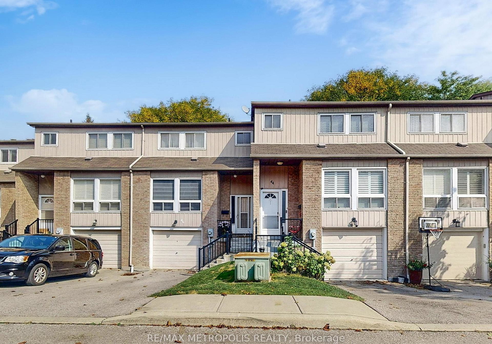 44-willows-lane-ajax-ontario-e12905682