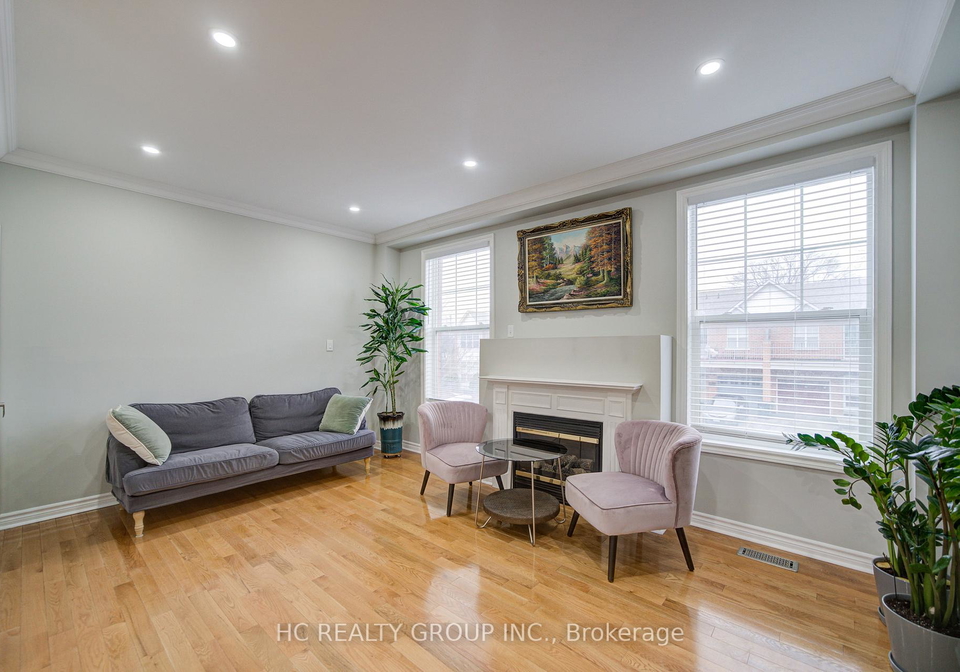 37-willowfield-mews-scarborough-ontario-e12905930