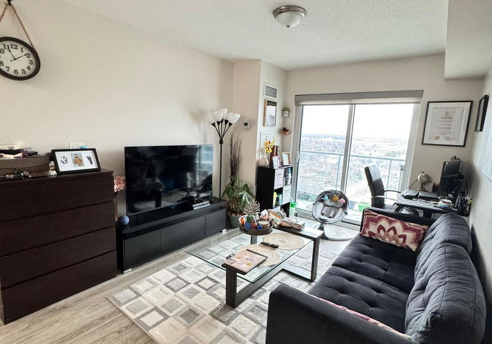 2150-lawrence-avenue-e-scarborough-ontario-e12905948