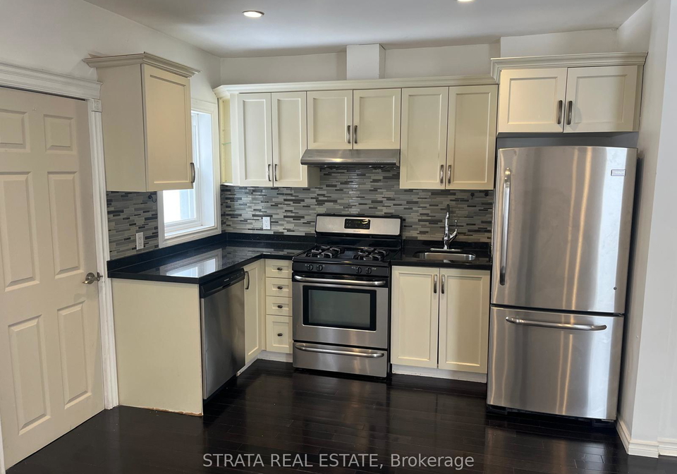 220-holborne-avenue-east-york-ontario-e12906360