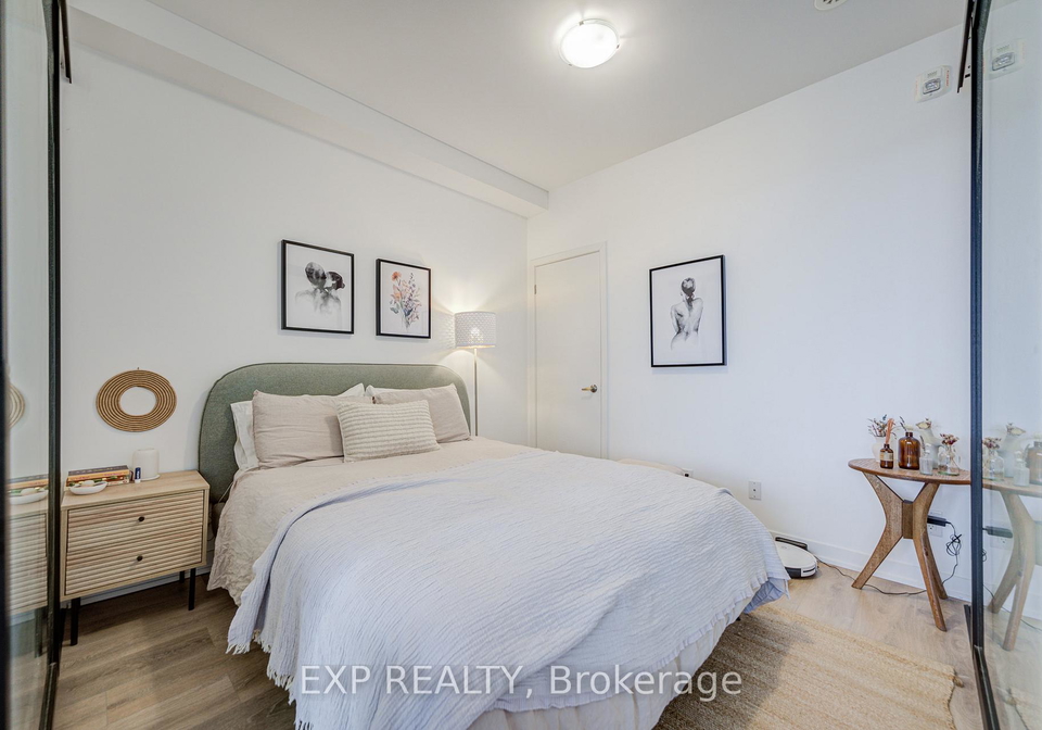 899-queen-street-e-toronto-ontario-e12906418