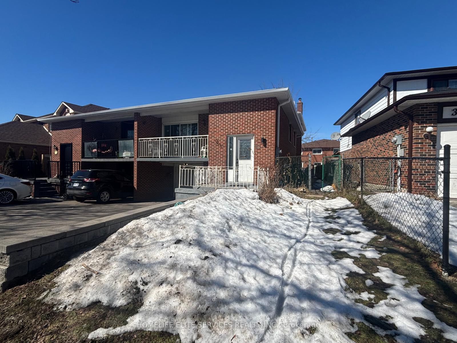 33-robbinstone-drive-scarborough-ontario-e12906662