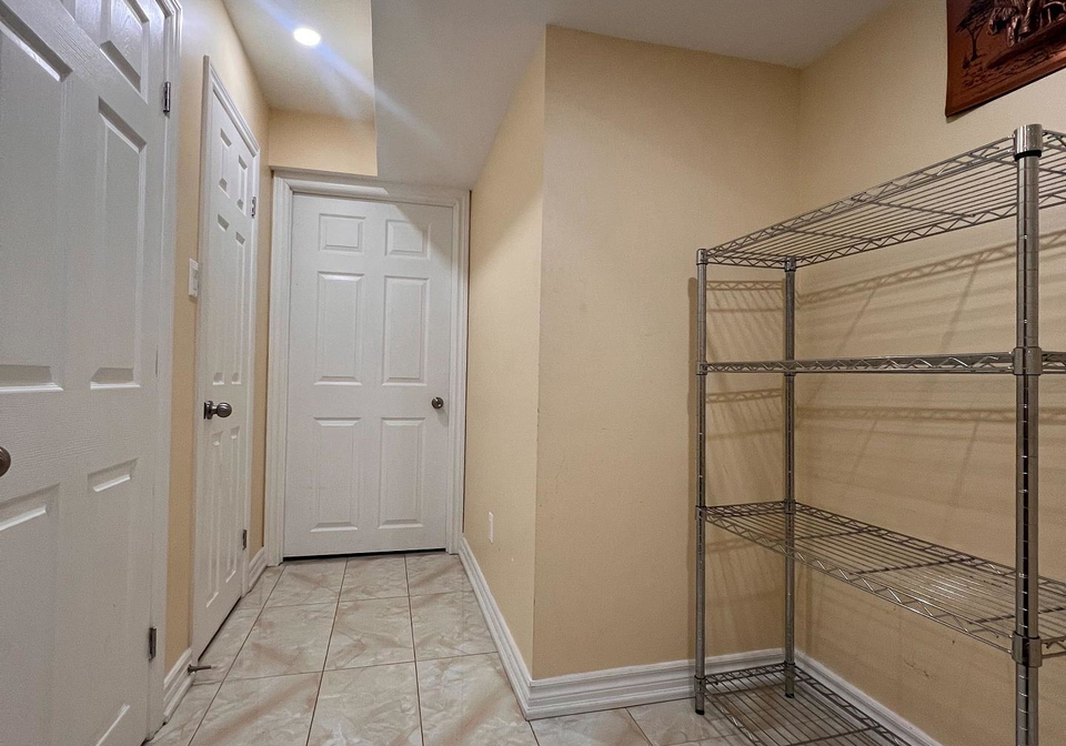 17-asterfield-drive-e-scarborough-ontario-e12907032