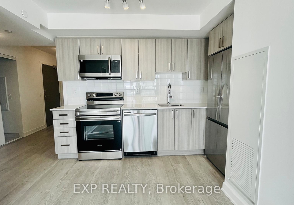 1010-sandy-beach-road-pickering-ontario-e12907540