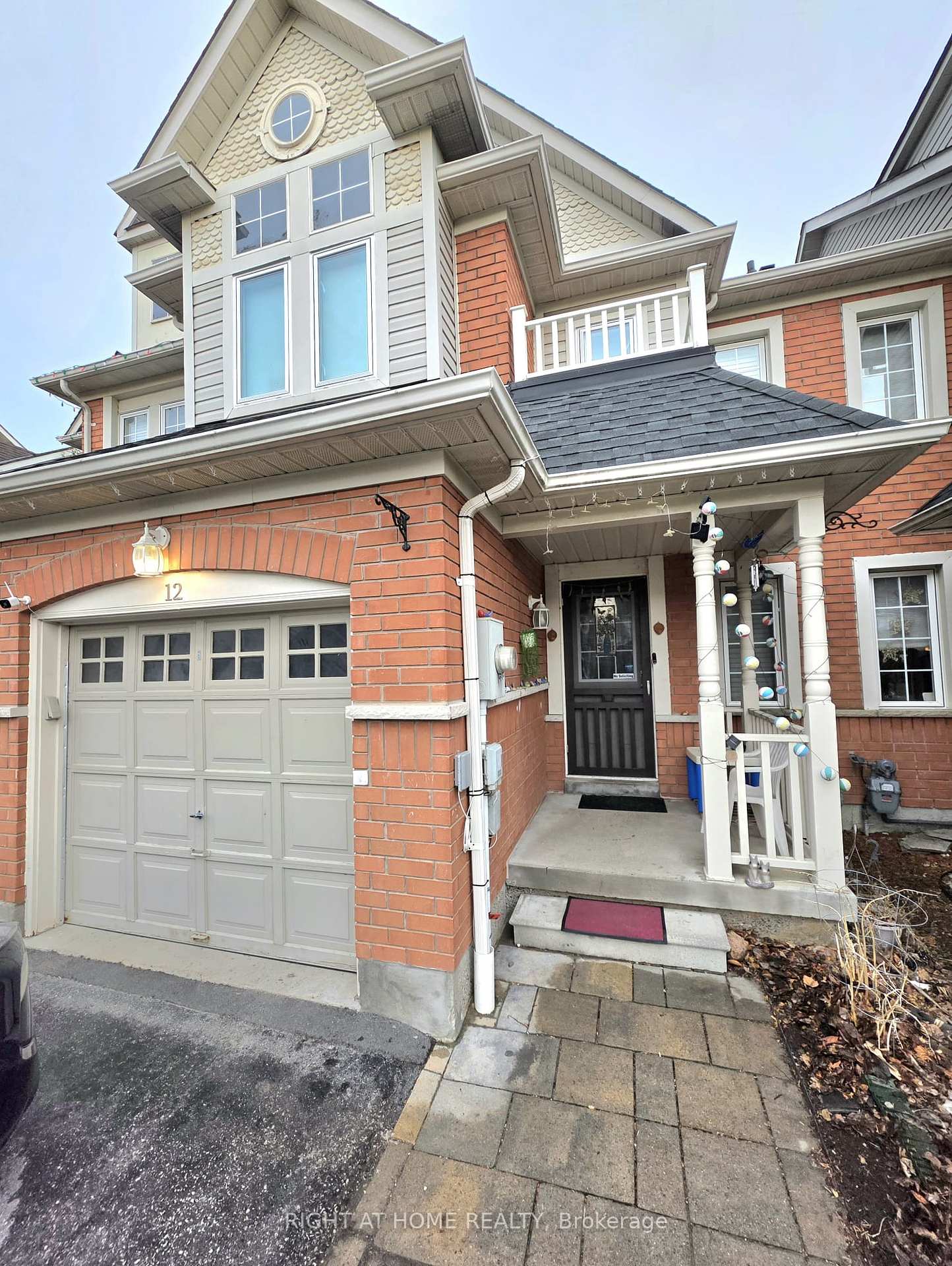 12-whitewater-street-whitby-ontario-e12907830
