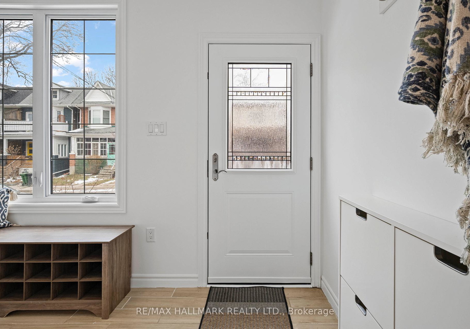 17-mountnoel-avenue-toronto-ontario-e12907838