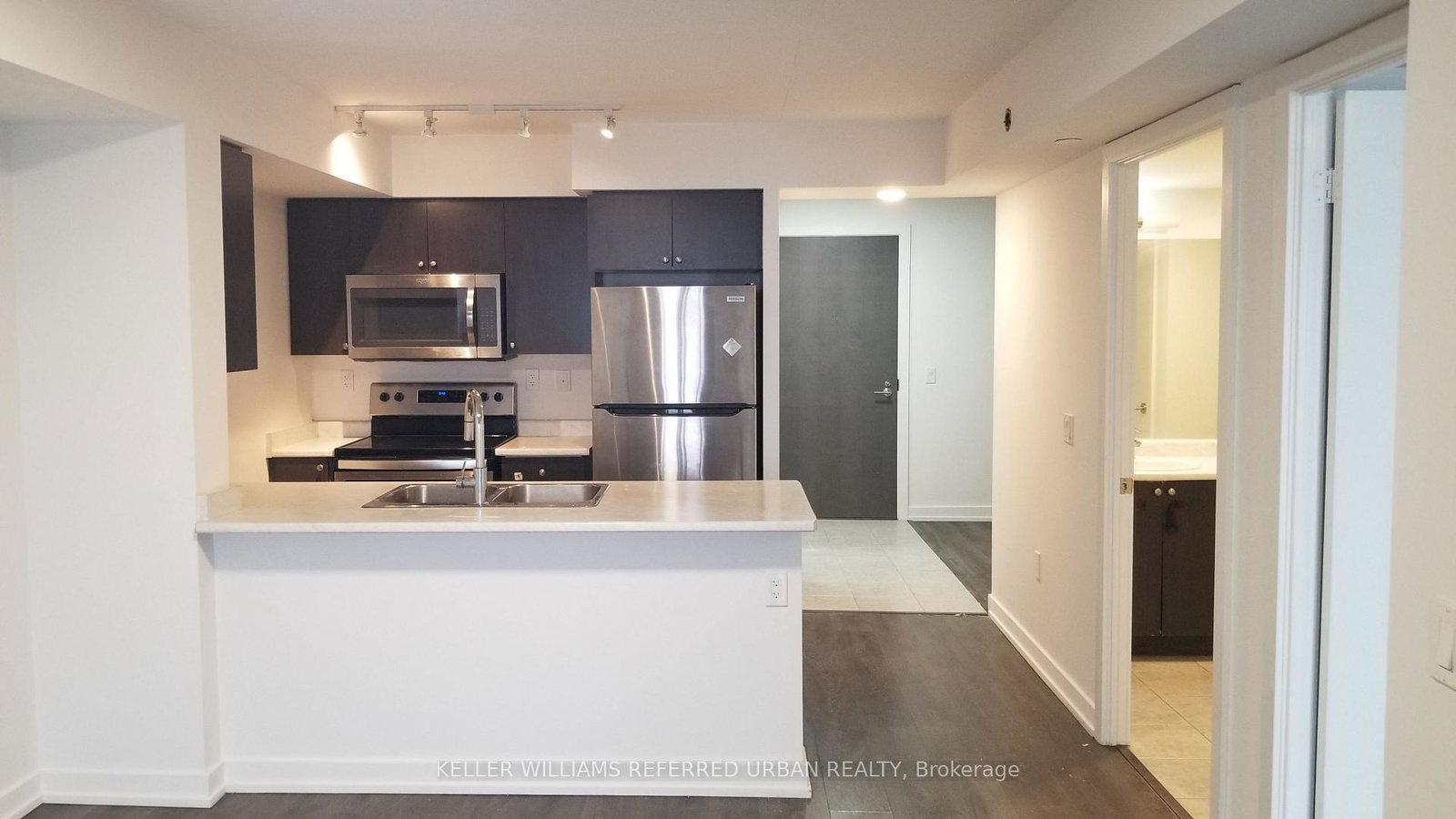 1346-danforth-avenue-east-york-ontario-e12908262