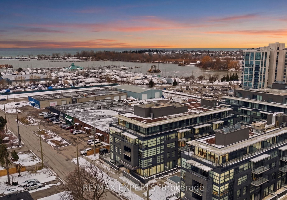 1614-charles-street-whitby-ontario-e12909020