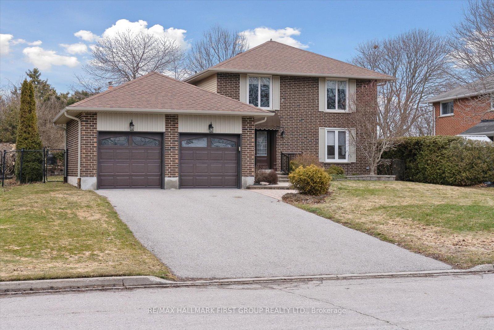 64-anstead-crescent-ajax-ontario-e12909782