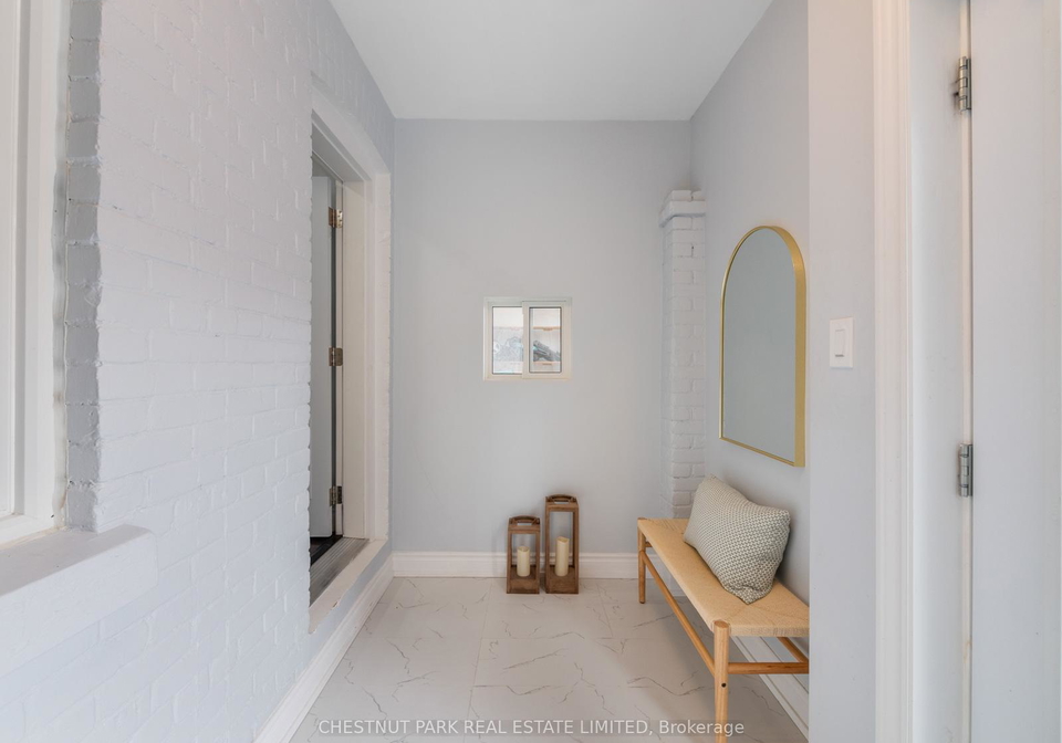 7-weymouth-avenue-east-york-ontario-e12909856
