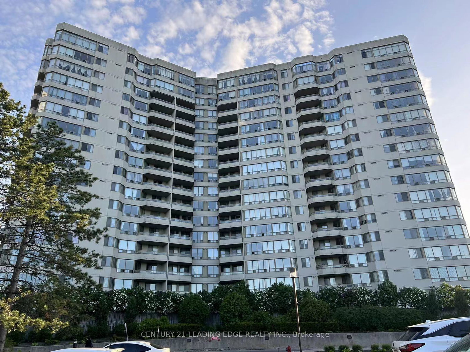 160-alton-towers-circle-scarborough-ontario-e12909886