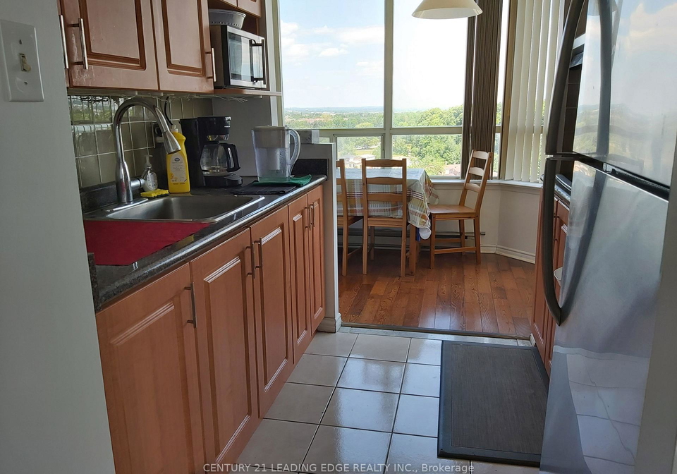 160-alton-towers-circle-scarborough-ontario-e12909886