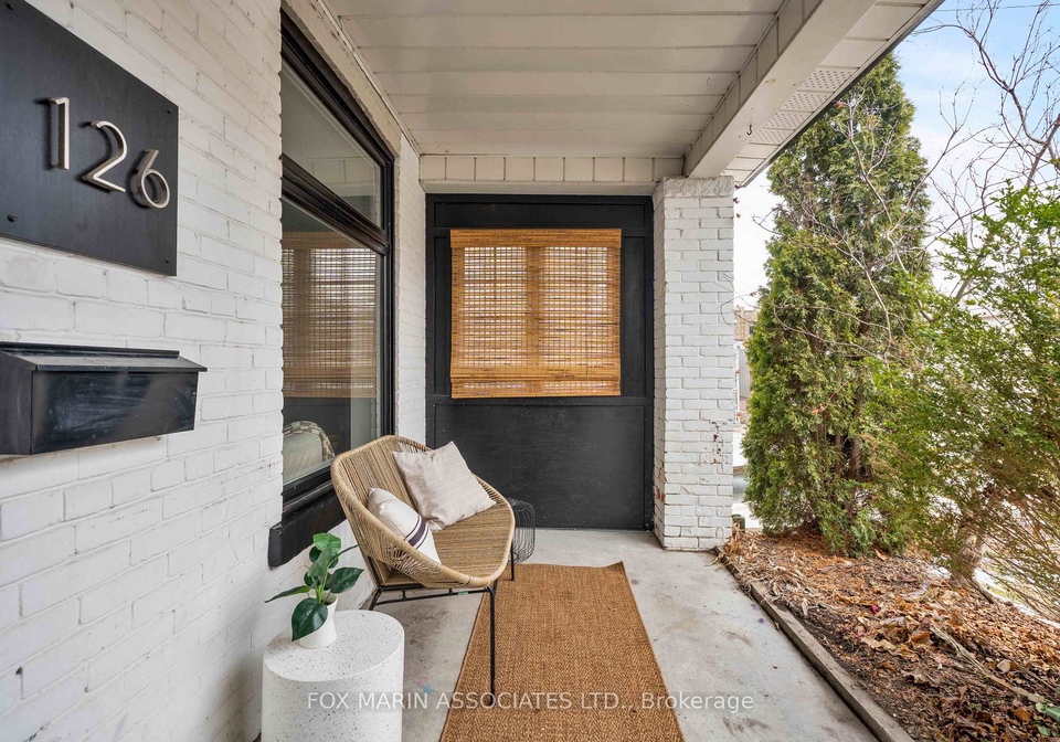 126-roseheath-avenue-toronto-ontario-e12910292