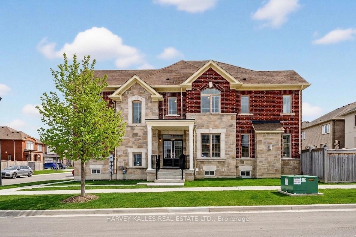1002-kingpeak-crescent-pickering-ontario-e12910342
